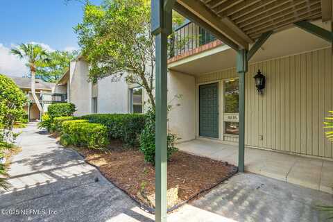 10136 LEISURE Lane N unit: 26, Jacksonville, FL 32256