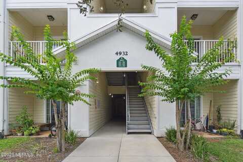 4932 KEY LIME Drive unit: 303, Jacksonville, FL 32256