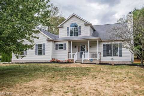 3851 Cromford Circle NW, Uniontown, OH 44685