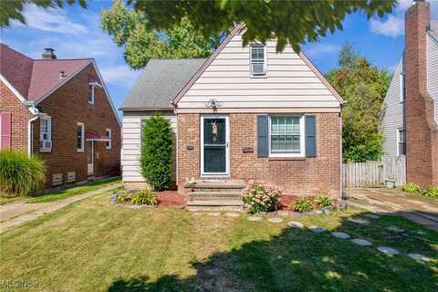 13514 Tyler Avenue, Cleveland, OH 44111