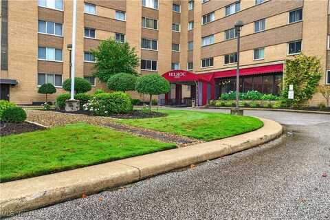 18501 Hilliard Boulevard unit: A1, Rocky River, OH 44116