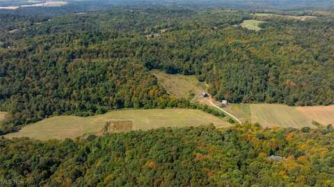 4453 County Road 51, Glenmont, OH 44628