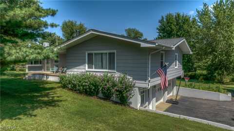 18233 Quarry Road, Wellington, OH 44090