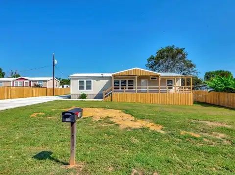 136 County Road 405, Nacogdoches, TX 75961