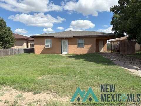 718 N Avenue N, Portales, NM 88130