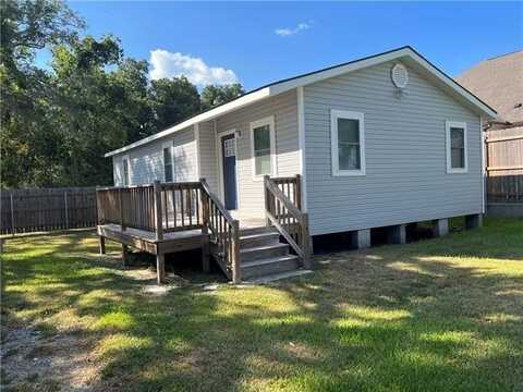 3911 OREGON Street, New Orleans, LA 70114