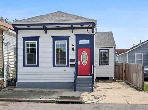 1605 MANDEVILLE Street, New Orleans, LA 70117