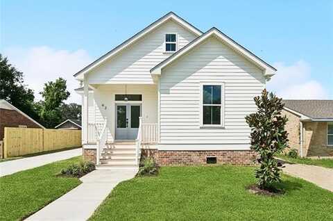 62 PATTERSON Drive, Chalmette, LA 70043