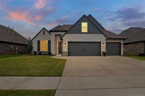 18609 E 45th Street S, Tulsa, OK 74134
