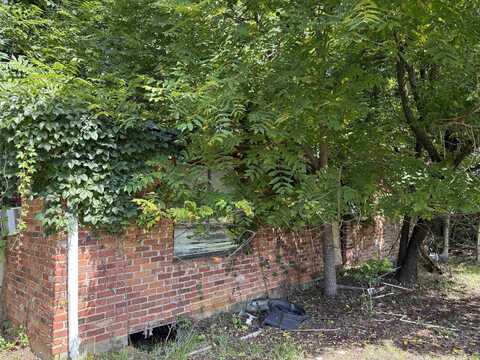 601 Orchard Road, Pulaski, VA 24301