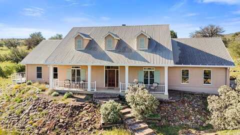 102 Clear View Drive, Fort Davis, TX 79734