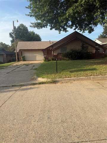 315 Willow Place, Yukon, OK 73099