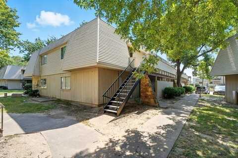 6619 S Zunis Avenue, Tulsa, OK 74136