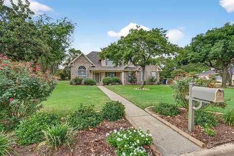513 Wallace Street, Whitewright, TX 75491