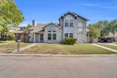6419 Valleybrooke Court, Arlington, TX 76001