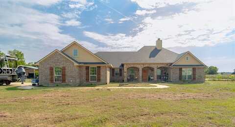 460 County Road 4421, Trenton, TX 75490