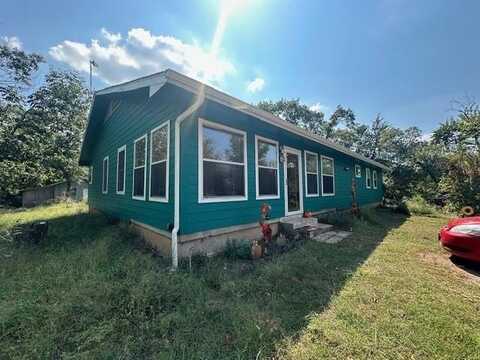 4078 Fm 121, Van Alstyne, TX 75495
