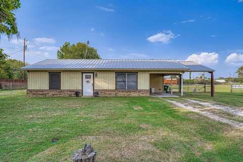 1305 Hutchins Lane, Reno, TX 76082
