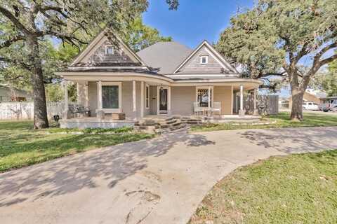 209 N Wickham Street, Alvord, TX 76225