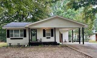 2031 Magnolia Dr., Grenada, MS 38901