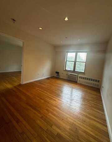 754 East 6th st, New York, NY 10009