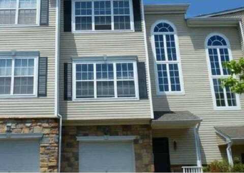 95 Pinehurst Dr, Washington, NJ 07882