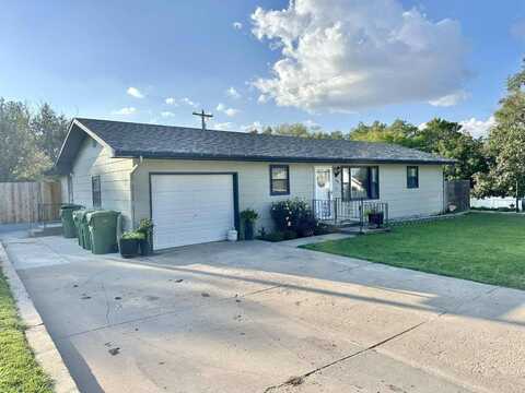740 N Sterling Ave, Colby, KS 67701