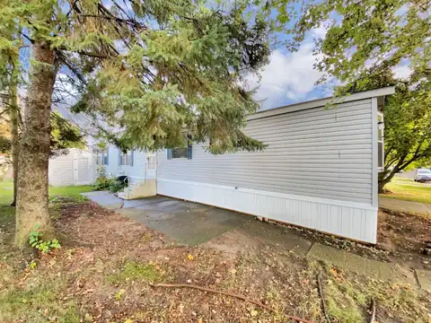1948 Borman Court, Milford, MI 48381