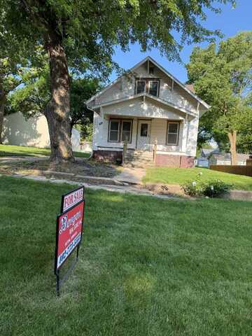 105 S Main, Sutton, NE 68979