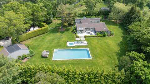 228 Town Ln, Amagansett, NY 11930