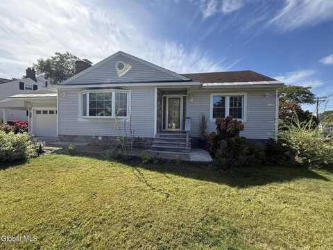 1450 Grenoside Avenue, Schenectady, NY 12308