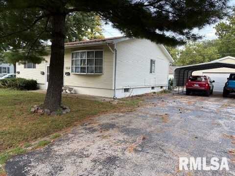 800 N STEPHENS Street, Springfield, IL 62702