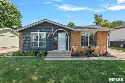 1956 Stanhope Road, Springfield, IL 62702