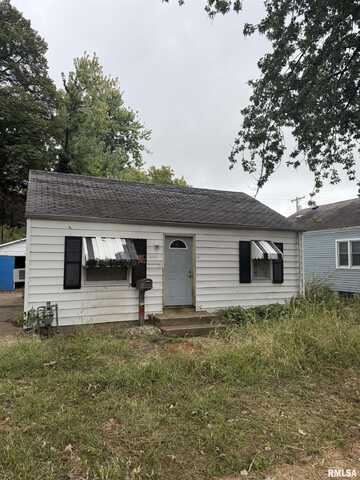 404 N DANIEL Avenue, Springfield, IL 62702