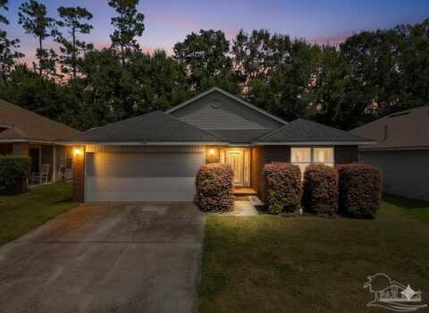 1458 Towhee Canyon Dr, Cantonment, FL 32533
