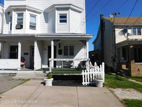 34 W Walter Street, Summit Hill, PA 18250