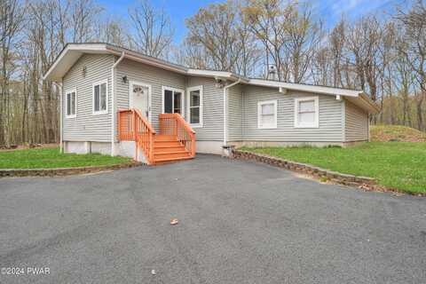 232 Traverse Road, Dingmans Ferry, PA 18328