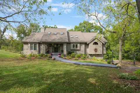 4726 W Longhollow, GALENA, IL 61036