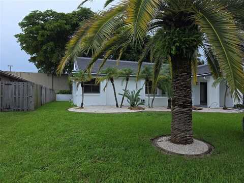 6701 W Wedgewood Ave, Davie, FL 33331
