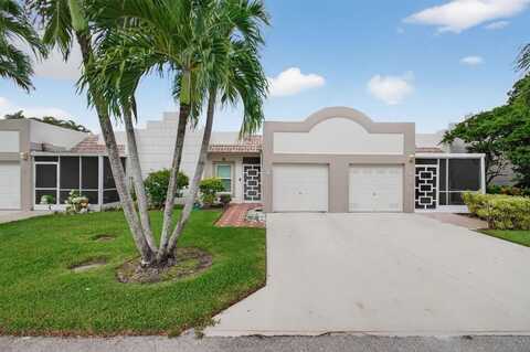 19000 Stewart Cir, Boca Raton, FL 33496