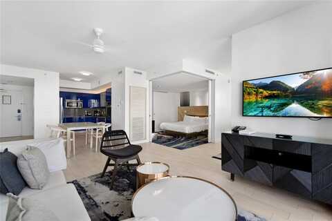 3101 Bayshore Dr, Fort Lauderdale, FL 33304