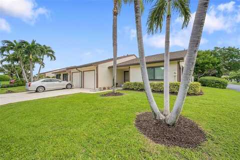 8 Camden Ln, Boynton Beach, FL 33426