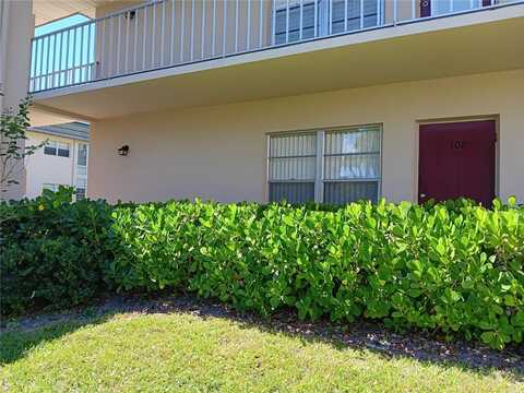 18 Vista Gardens Trail unit: 102, Vero Beach, FL 32962