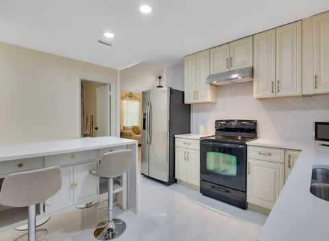 1196 19th Avenue SW, Vero Beach, FL 32962