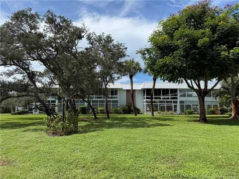 2929 SE Ocean Boulevard unit: 8, Stuart, FL 34996