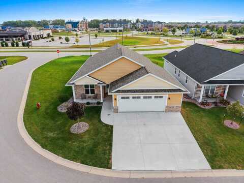 4884 WYLD BERRY Way, HOBART, WI 54155