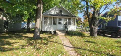 115 E Division Avenue, Barron, WI 54812
