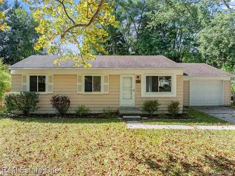 796 Devonshire Boulevard, Brighton, MI 48116