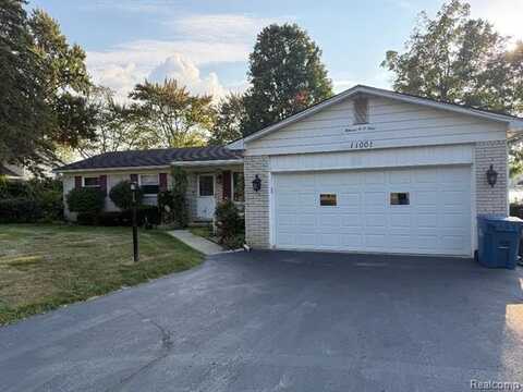 11001 BERYL Drive, White Lake, MI 48386