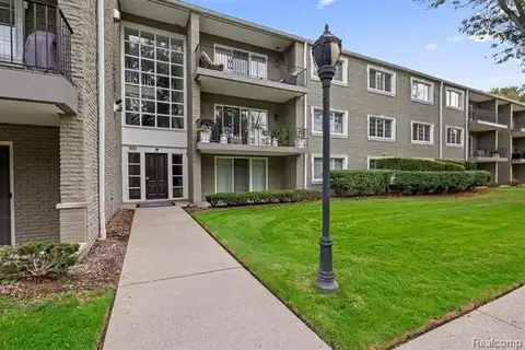 1115 N Old Woodward Avenue, Birmingham, MI 48009
